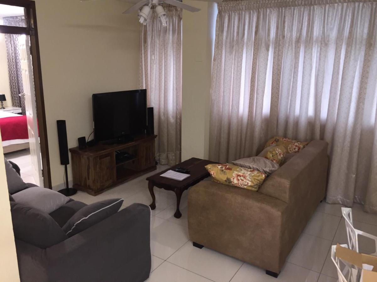 Shangri LA Apartment 208&803 Amanzimtoti Bagian luar foto