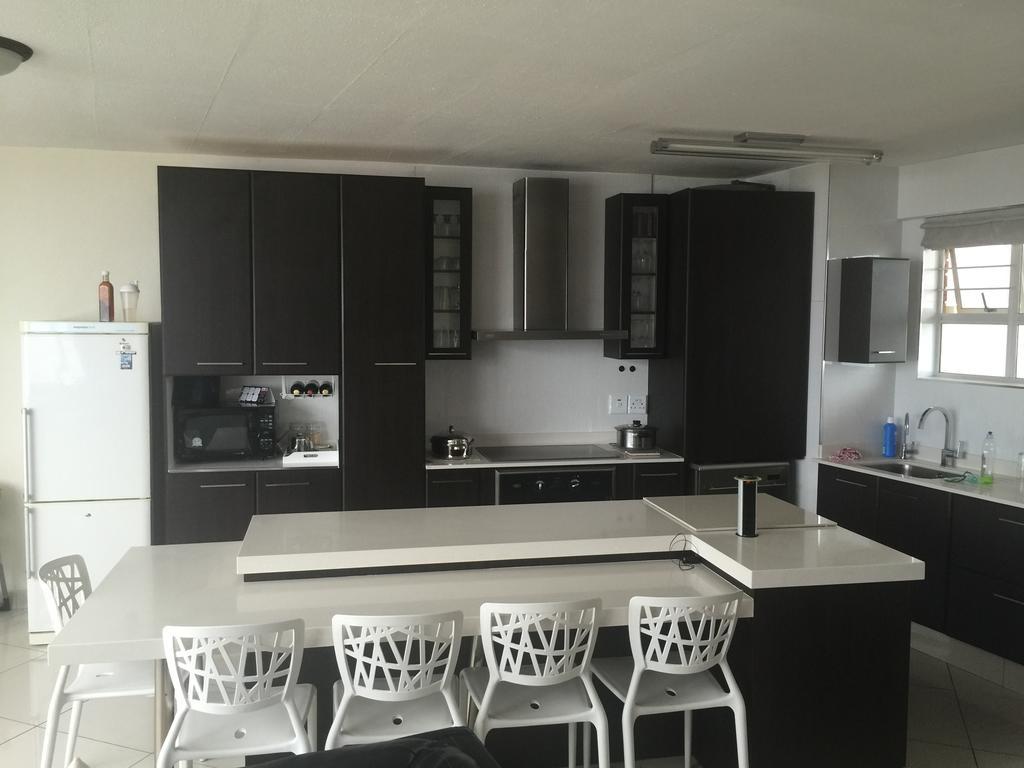 Shangri LA Apartment 208&803 Amanzimtoti Bagian luar foto
