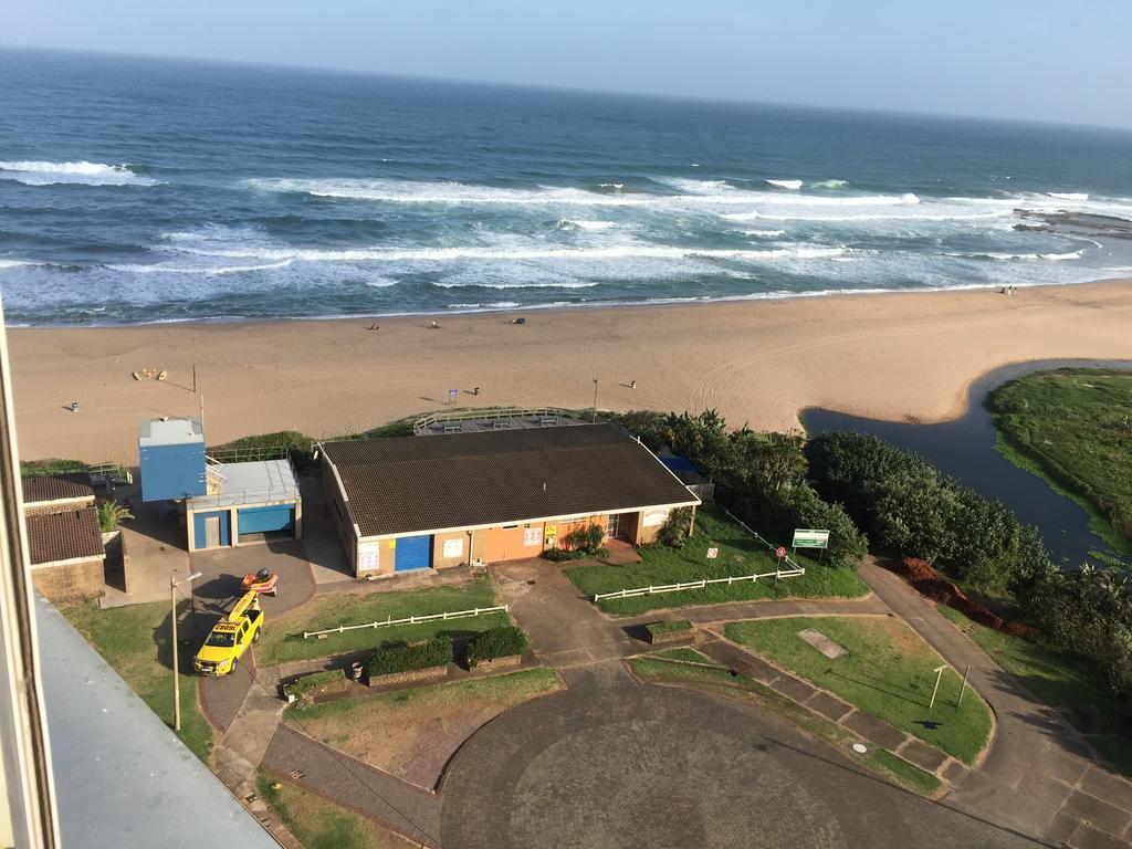 Shangri LA Apartment 208&803 Amanzimtoti Bagian luar foto