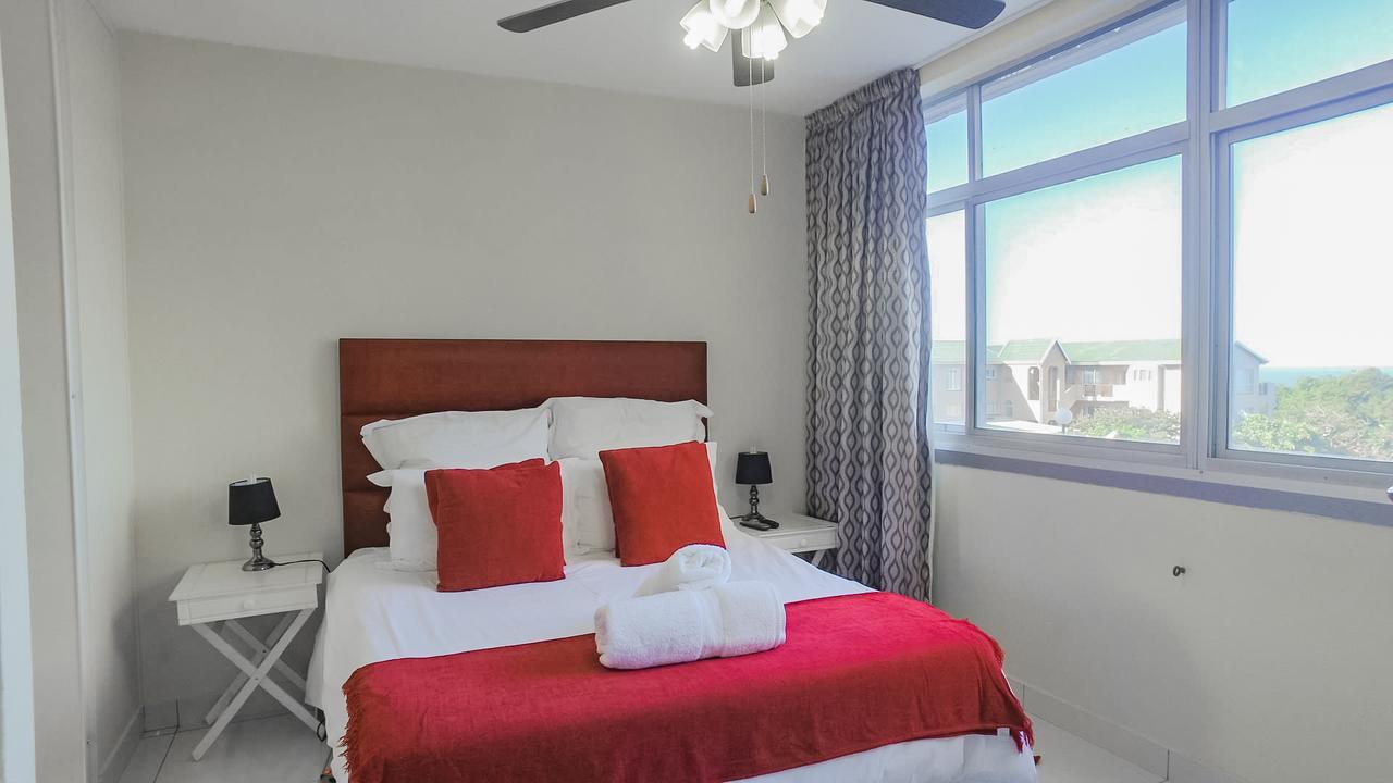 Shangri LA Apartment 208&803 Amanzimtoti Bagian luar foto
