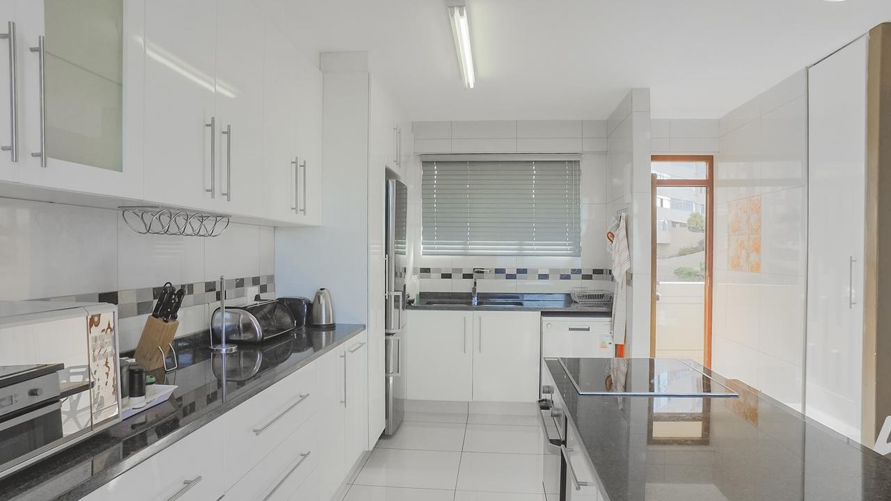 Shangri LA Apartment 208&803 Amanzimtoti Bagian luar foto